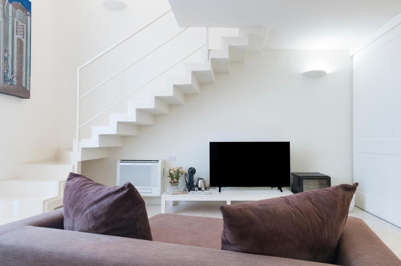 Casa Di Lo Suites Lecce Buitenkant foto