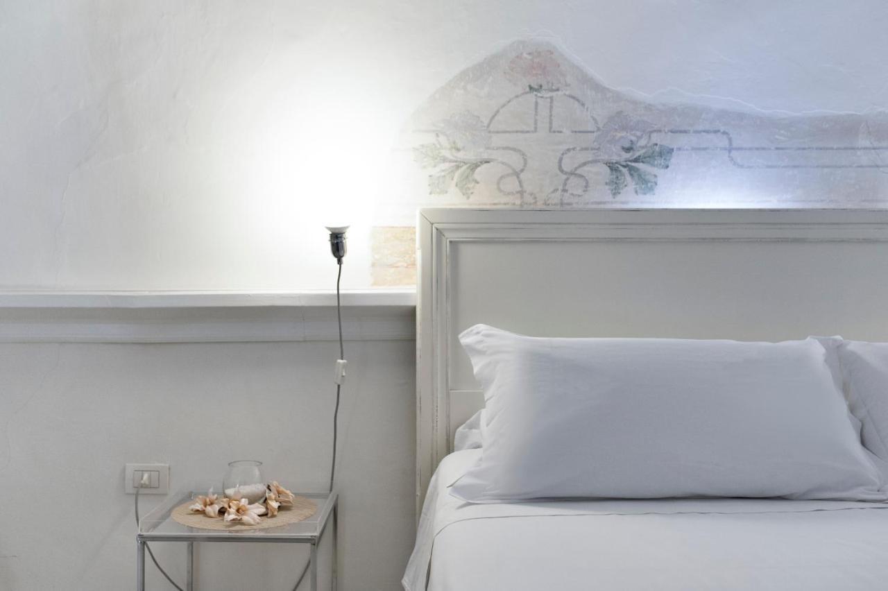 Casa Di Lo Suites Lecce Buitenkant foto